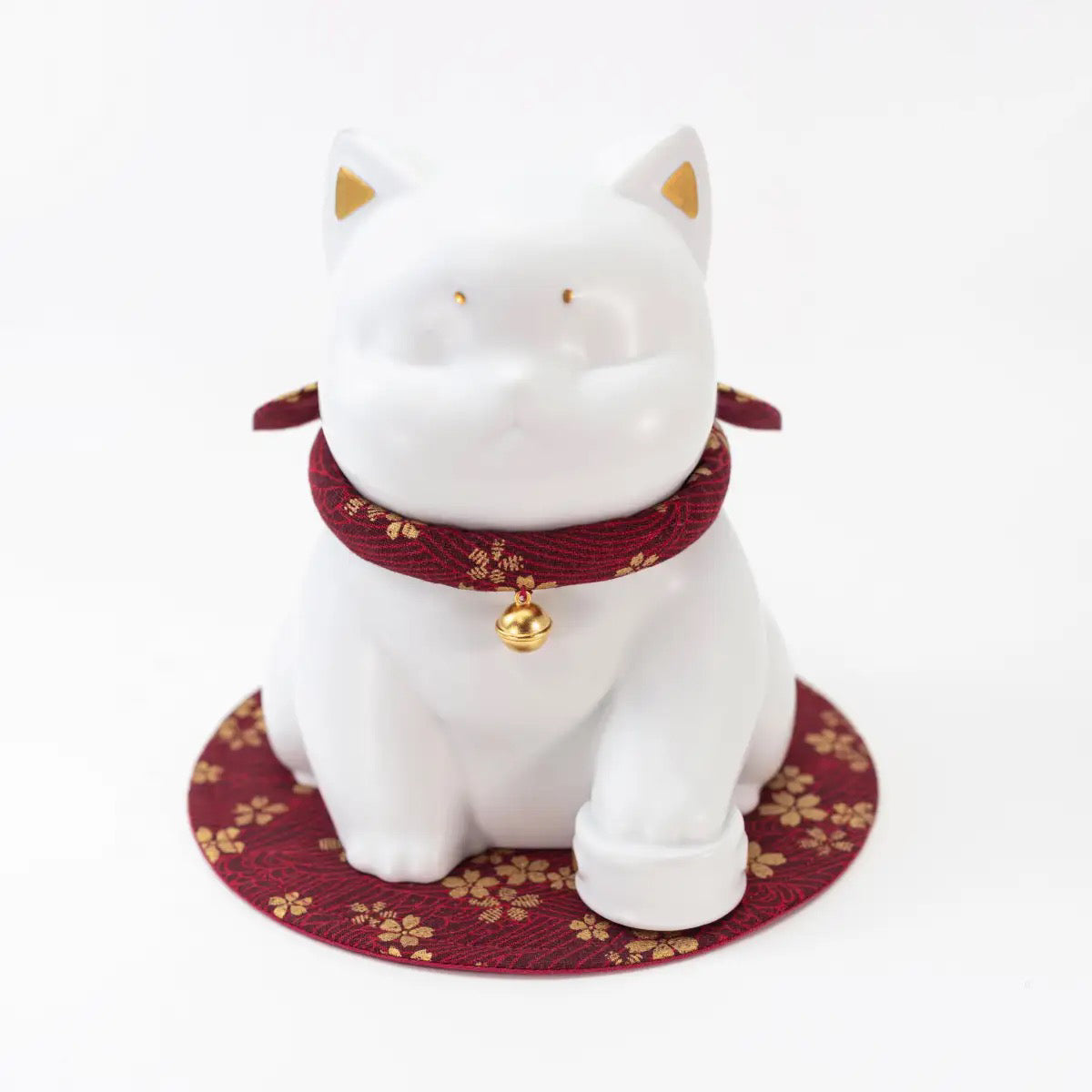 shiro neko urn.
